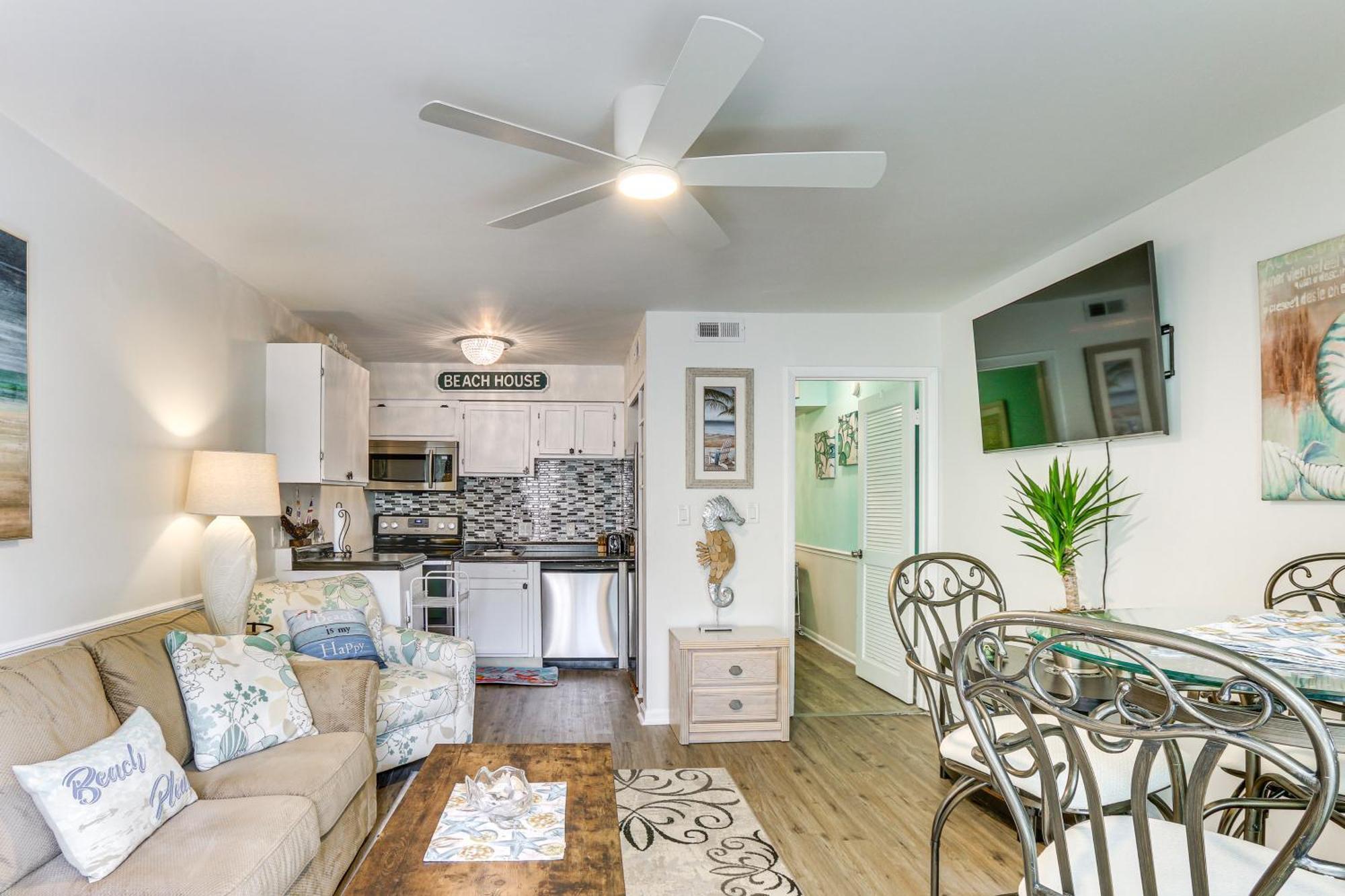 Apartment With Coligny Access! Hilton Head Island